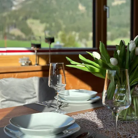 Horská chata Bischofsmuetze - Direkt An Der Skipiste Im Skigebiet Dachstein West Annaberg im Lammertal