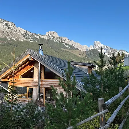 Bischofsmuetze - Direkt An Der Skipiste Im Skigebiet Dachstein West 木屋 安纳贝格-伦格茨