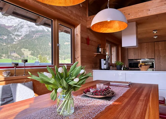 Chalet Bischofsmuetze - Direkt An Der Skipiste Im Skigebiet Dachstein West Annaberg im Lammertal