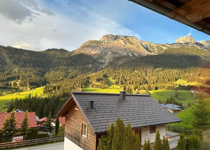 Bischofsmuetze - Direkt An Der Skipiste Im Skigebiet Dachstein West Dağ evi